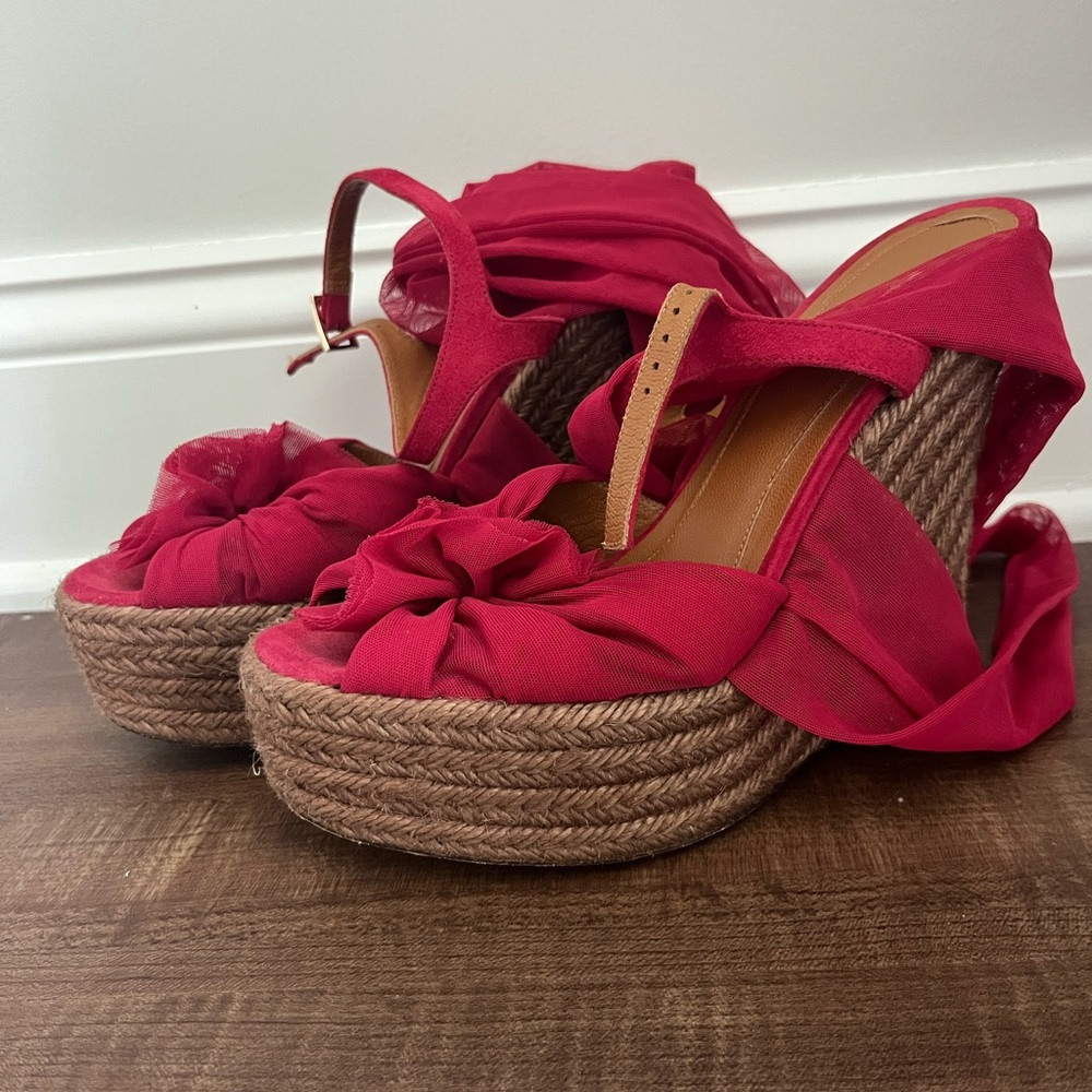 Fendi pink lace up wedges New conditon